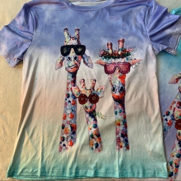 Ombré Funky Giraffe Tee - Picture 5 of 5